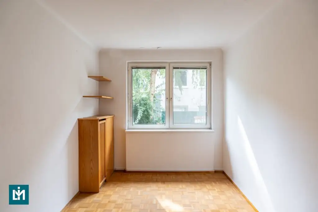 SCHÖNE 2 - ZIMMER GARTENWOHNUNG / NÄHE BAHNHOF NUSSDORF