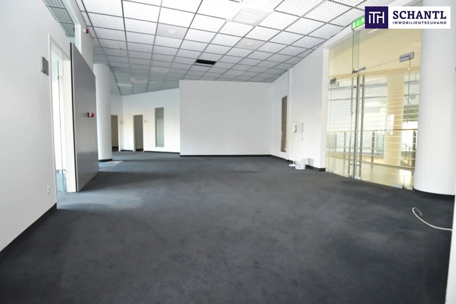Attraktive Büroflächen in bester Lage – perfekt für Ihr wachsendes Unternehmen im Herzen der Business-Region! Gleich anfragen!
