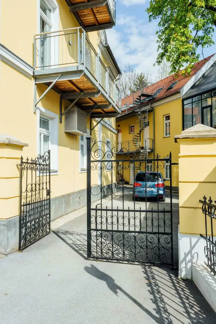 8043 Kauf: 3 Zimmer Erstbezugswohnung in stilvollem Gebäude nahe Hilmteich & KF UNI Graz