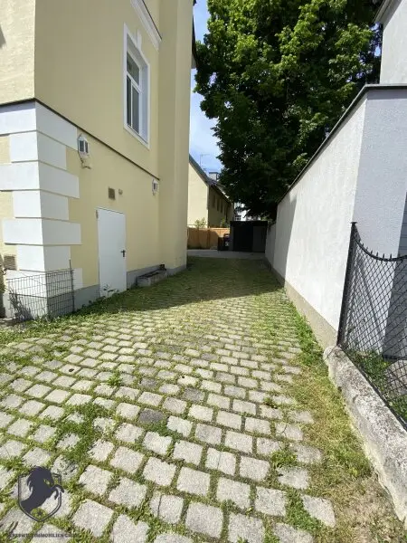 Zum Verkauf gelangt eine außergewöhnliche Villa in absoluter Bestlage von Hietzing