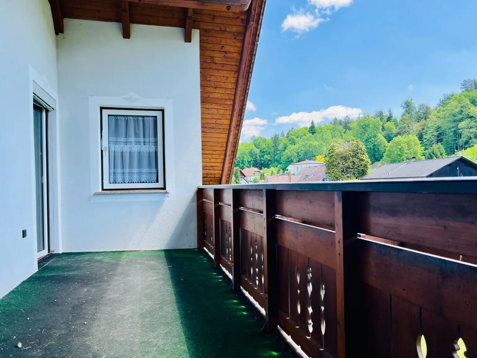 Balkon OG