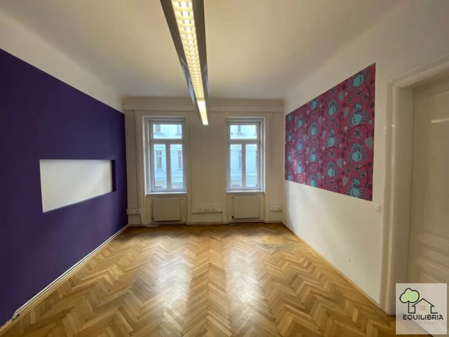 MODERNES ALTBAUBÜRO IN ZENTRALER LAGE