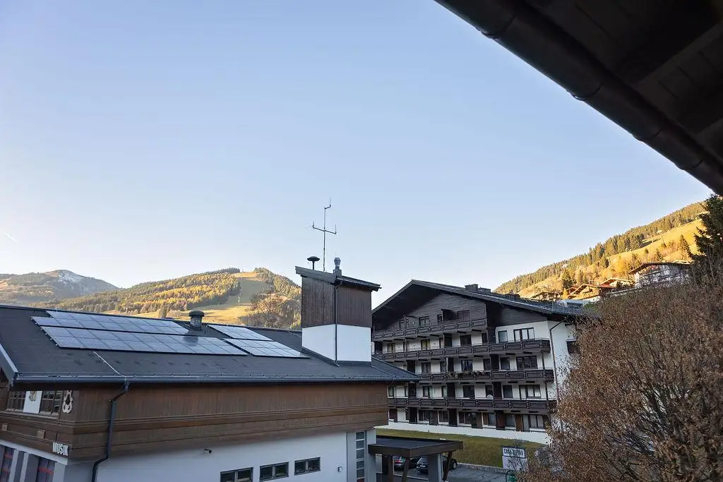 "Bergnah Wohnen" – 3,5-Zimmer-Wohnung in Toplage von Saalbach