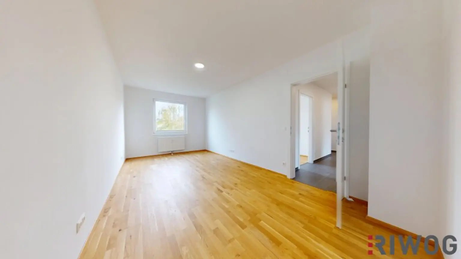 ERSTBEZUG nach Sanierung I 4 Zimmer Wohnung mit Loggia I Tischler Küche mit Siemens Geräte inklusive I Ruhelage I Naturpark Föhrenberge I 360° Rundgang