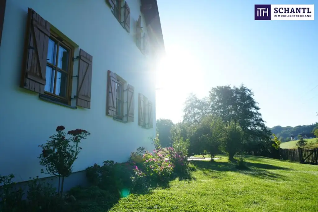 SENSATIONELLES JUWEL! Exklusiver Vierkanthof im Thermenland Steiermark – Wohnen, Reiten & Leben mit Pool und Natur!
