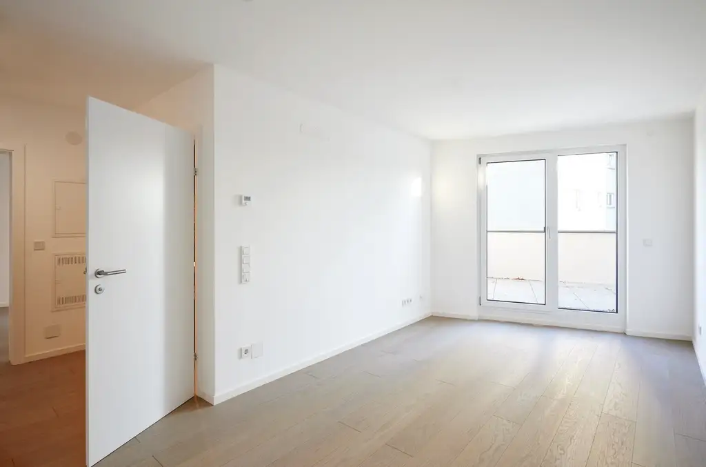 Sonnige 2-Zimmer-Terrassenwohnung in grüner Oase nahe der Donau!
ERSTBEZUG!