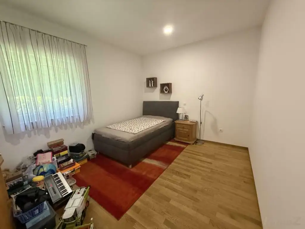 *** Eleganter und stilvoller Bungalow in begehrter Siedlungslage *** unmittelbare Nähe zur Stadt Feldbach ***