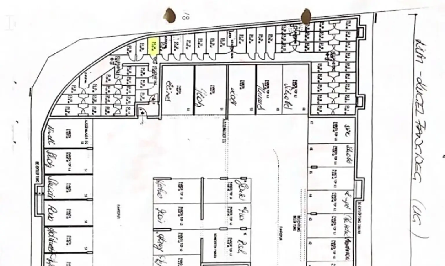 WOHNEN MIT AUSBLICK: Wunderschöne 3-Zimmerwohnung mit 2 verglasten Balkonen nahe Stadtgrenze von INNSBRUCK!