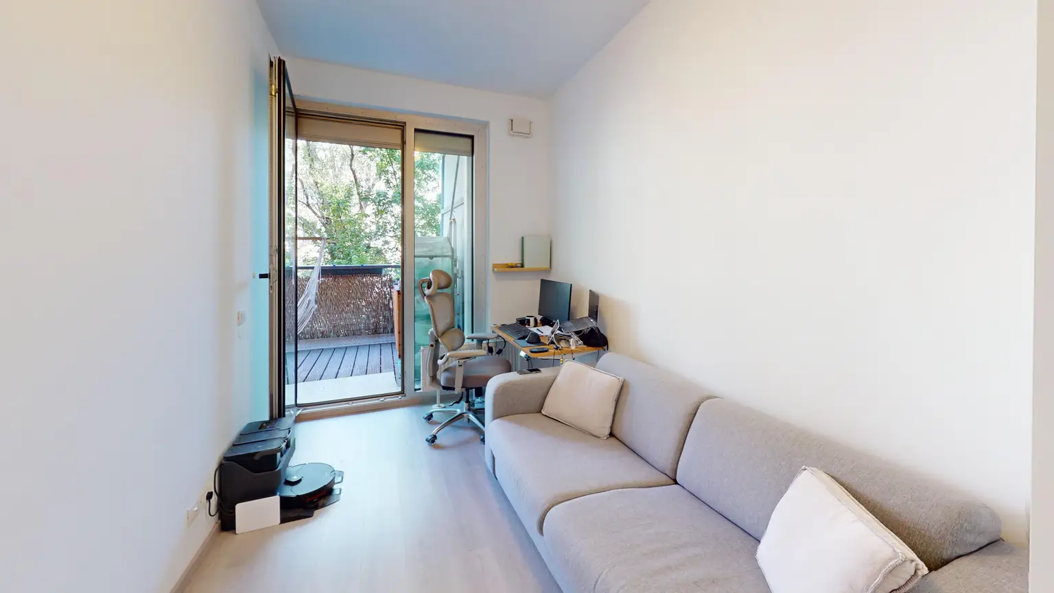 Großzügige 90 m² Wohnung mit Loggia, Grünblick und Top-Anbindung