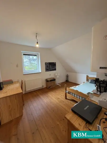 Endlich Zuhause: Wo Platz auf Lebensqualität trifft! - Haus mit 10 Zimmern, Garage und 5 Bädern