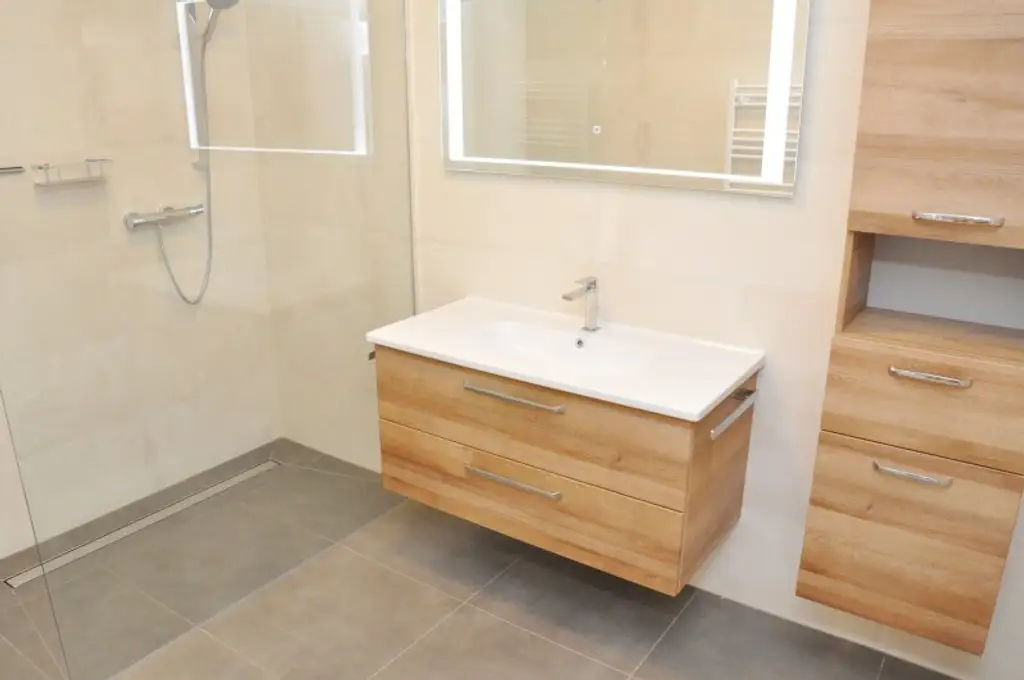 Lichtdurchflutete 3-Zimmer Wohnung mit Loggia in Eisenstadt – Ihr neues Zuhause wartet!