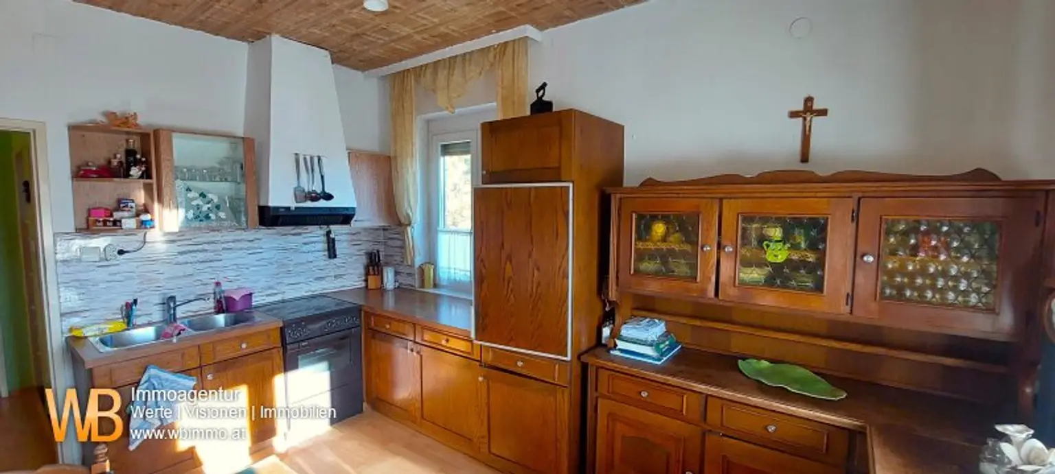 2 separate Wohneinheiten mit je 100m² Wohnfläche