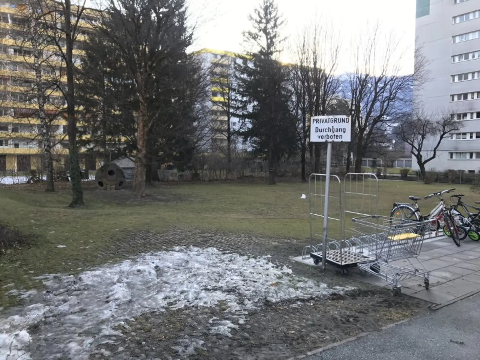 Allgemeiner Hof ostseitig