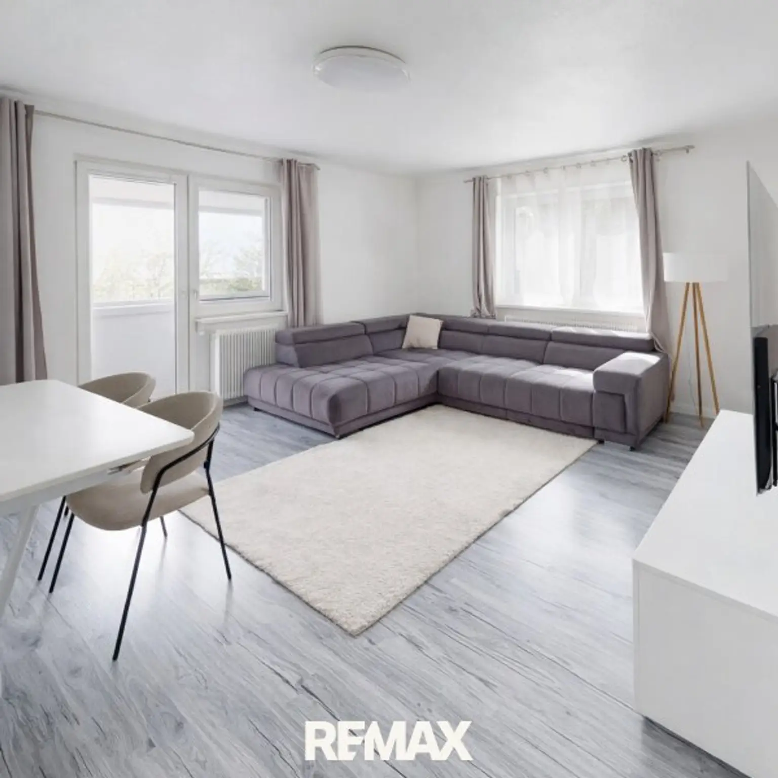Wohnung - Wohnzimmer