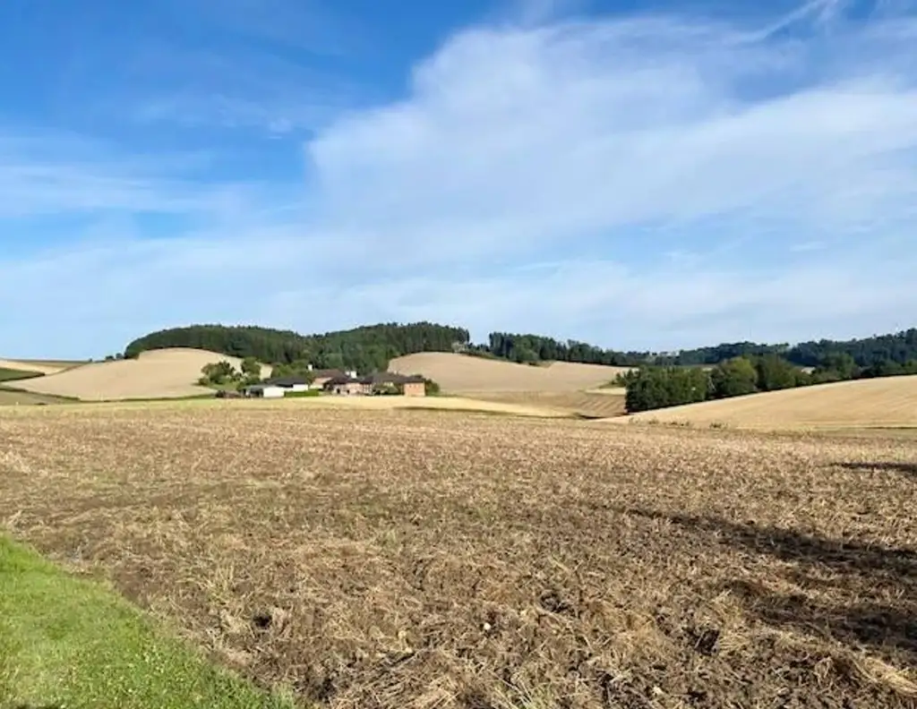 Baugrund in Naturlage mit Fernblick