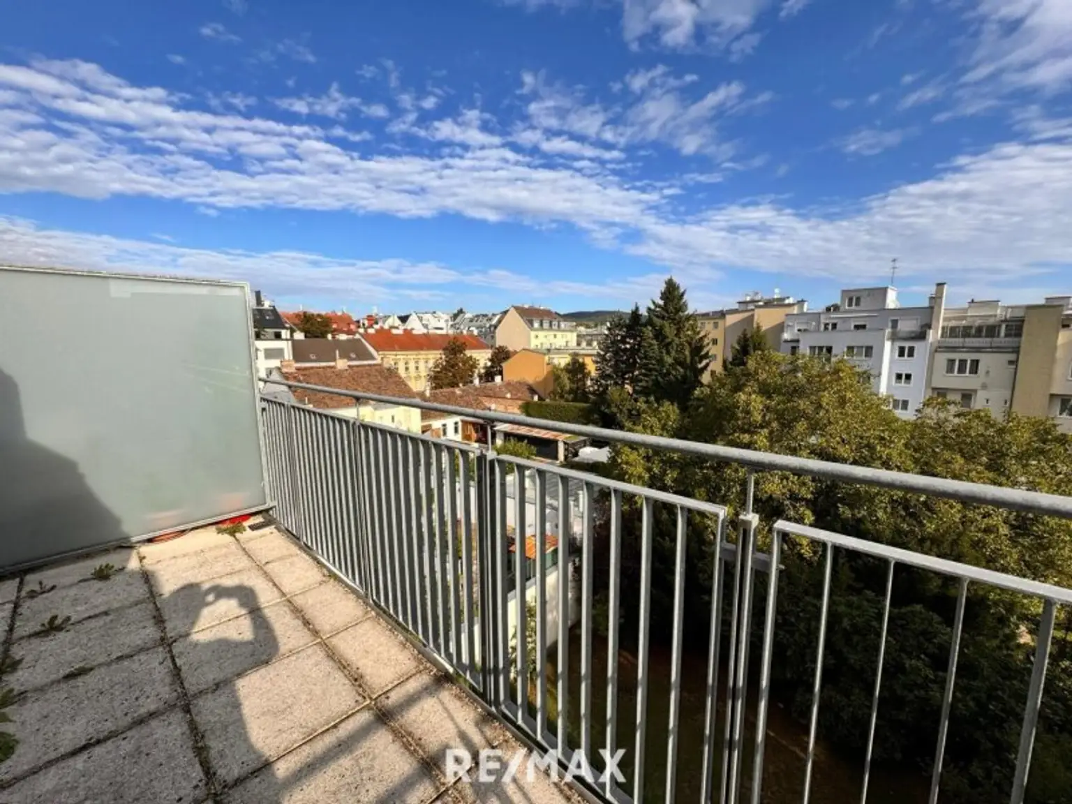 Wohnen in Döbling: Helle 3-Zimmer-Wohnung mit Balkon und Terrasse
