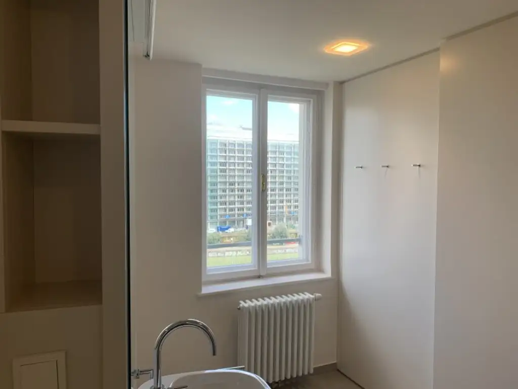 ZWEITBEZUG FERNBLICK GARAGE