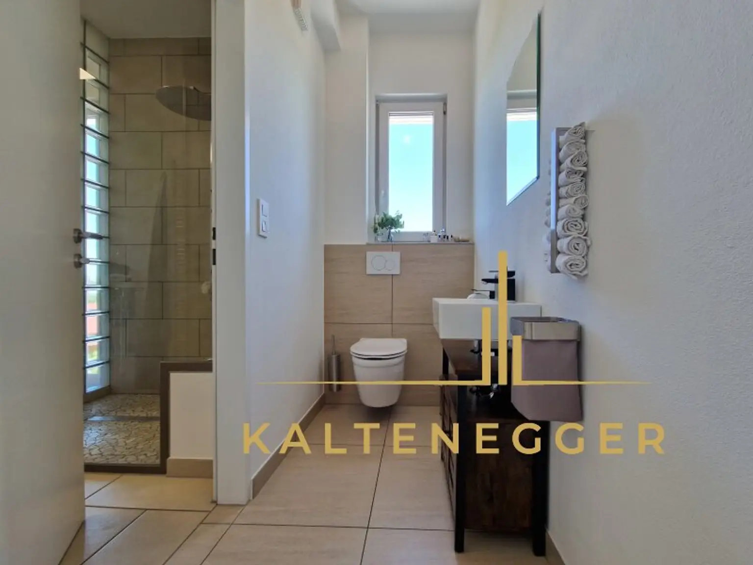 EG: WC ca. 2,74 m²