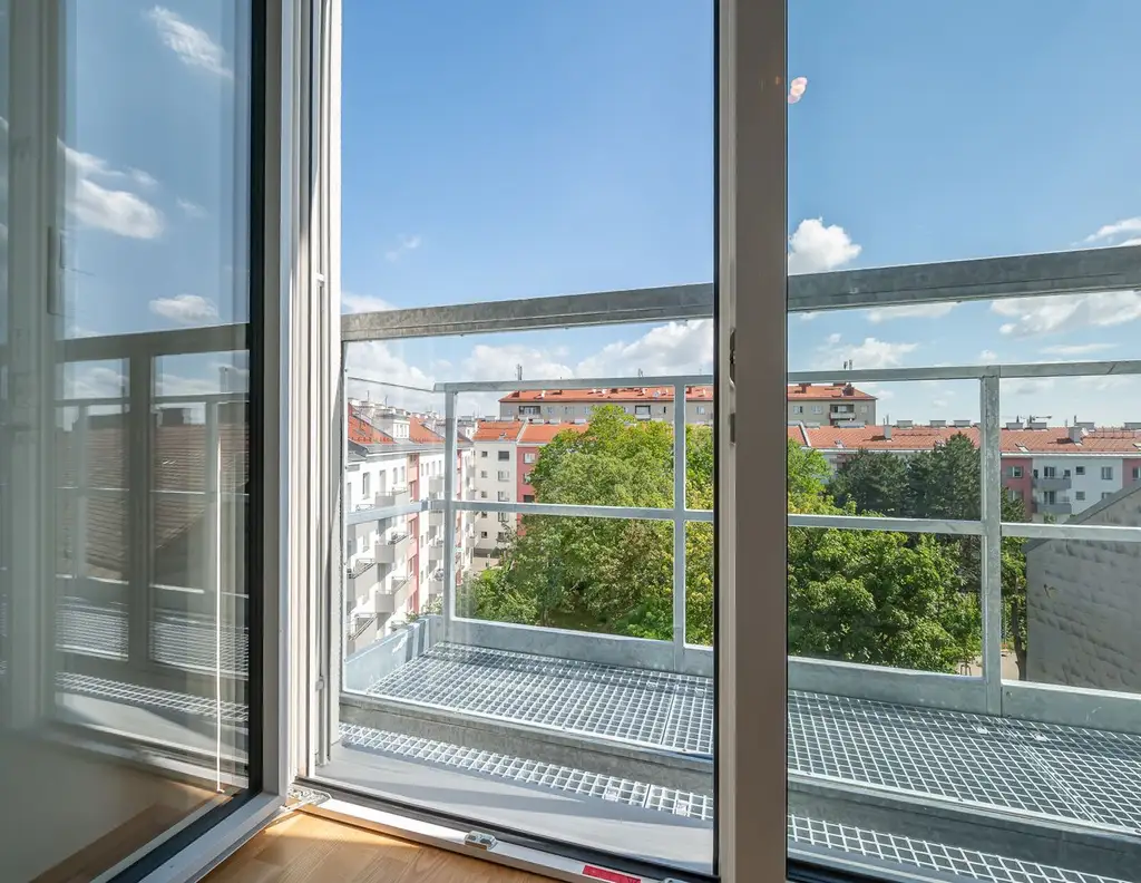 Erstbezug. Hochwertige, klimatisierte Drei-Zimmer-Dachgeschoßwohnung mit Terrasse - sofort verfügbar -zu mieten in 1170 Wien