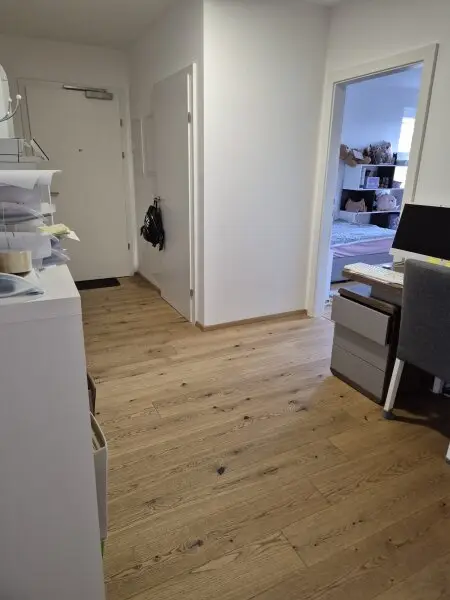 3 Zimmer Mietwohnung mit Loggia und Garage auf Wunsch