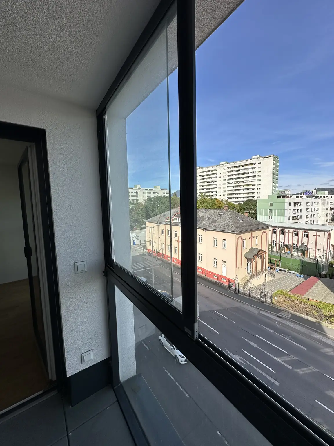 TRAUMHAFTE Wohnung mit Loggia, bester Anbindung und Weitblick in Gösting