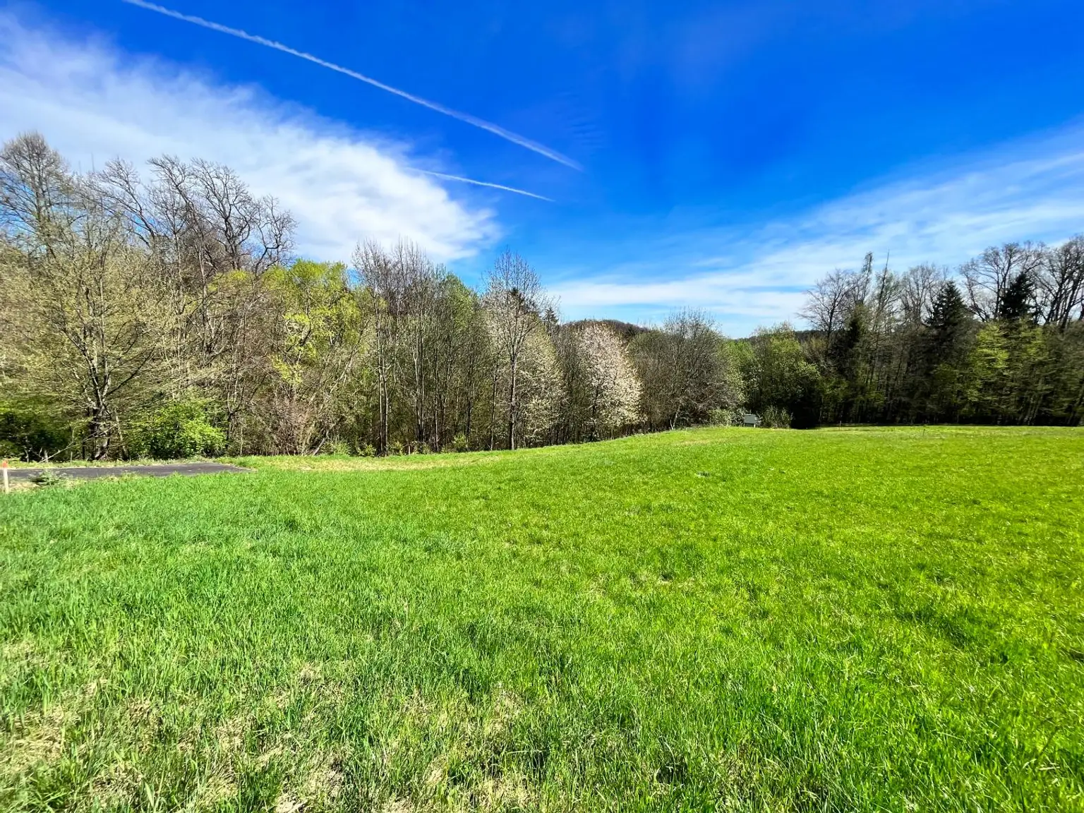 Sonniges Grundstück