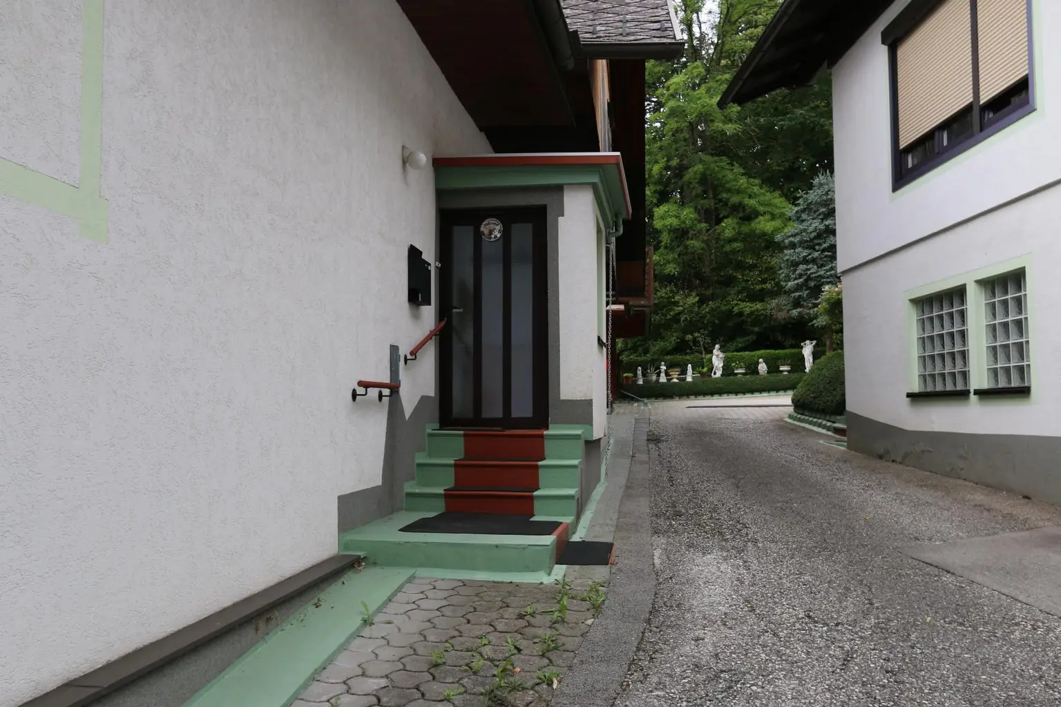 Charmante 2-Geschoss-Wohnung mit Seeblick am Ossiacher See