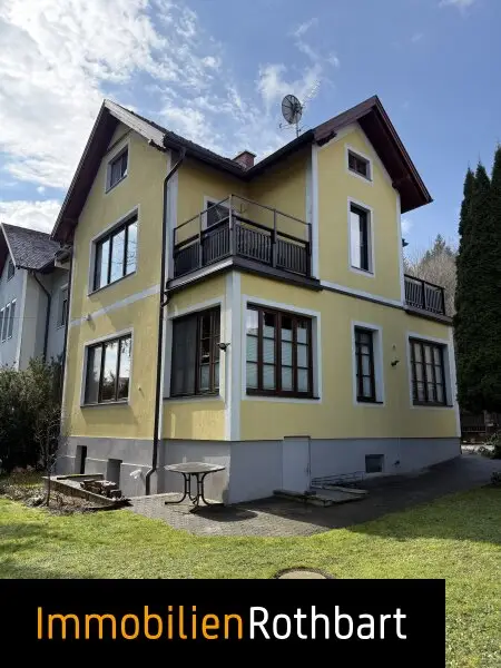 Wunderschöne Villa in guter Lage