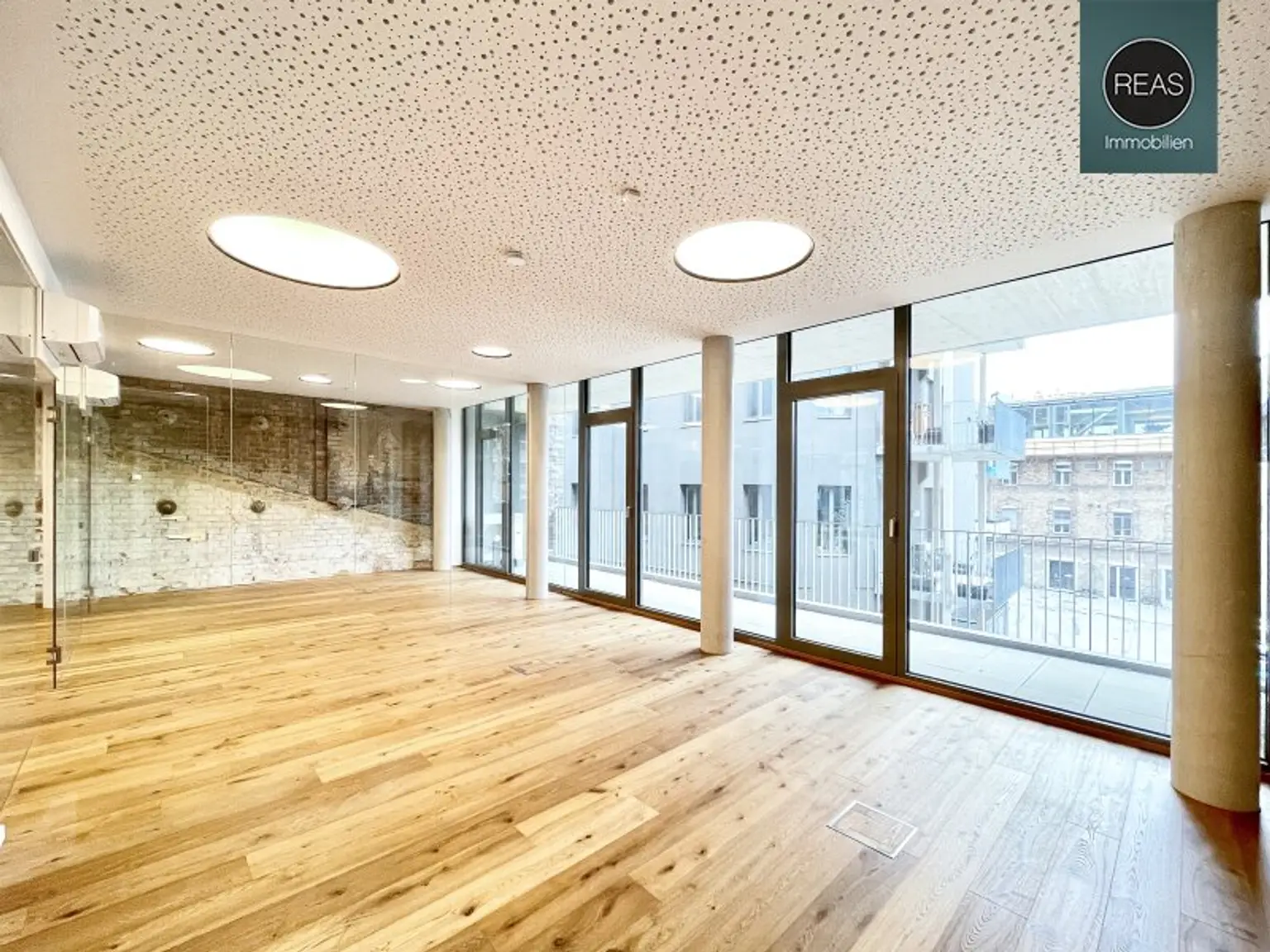 Sehr gut ausgestattetes Loft mit 2 Terrassen in der Brotfabrik Wien!