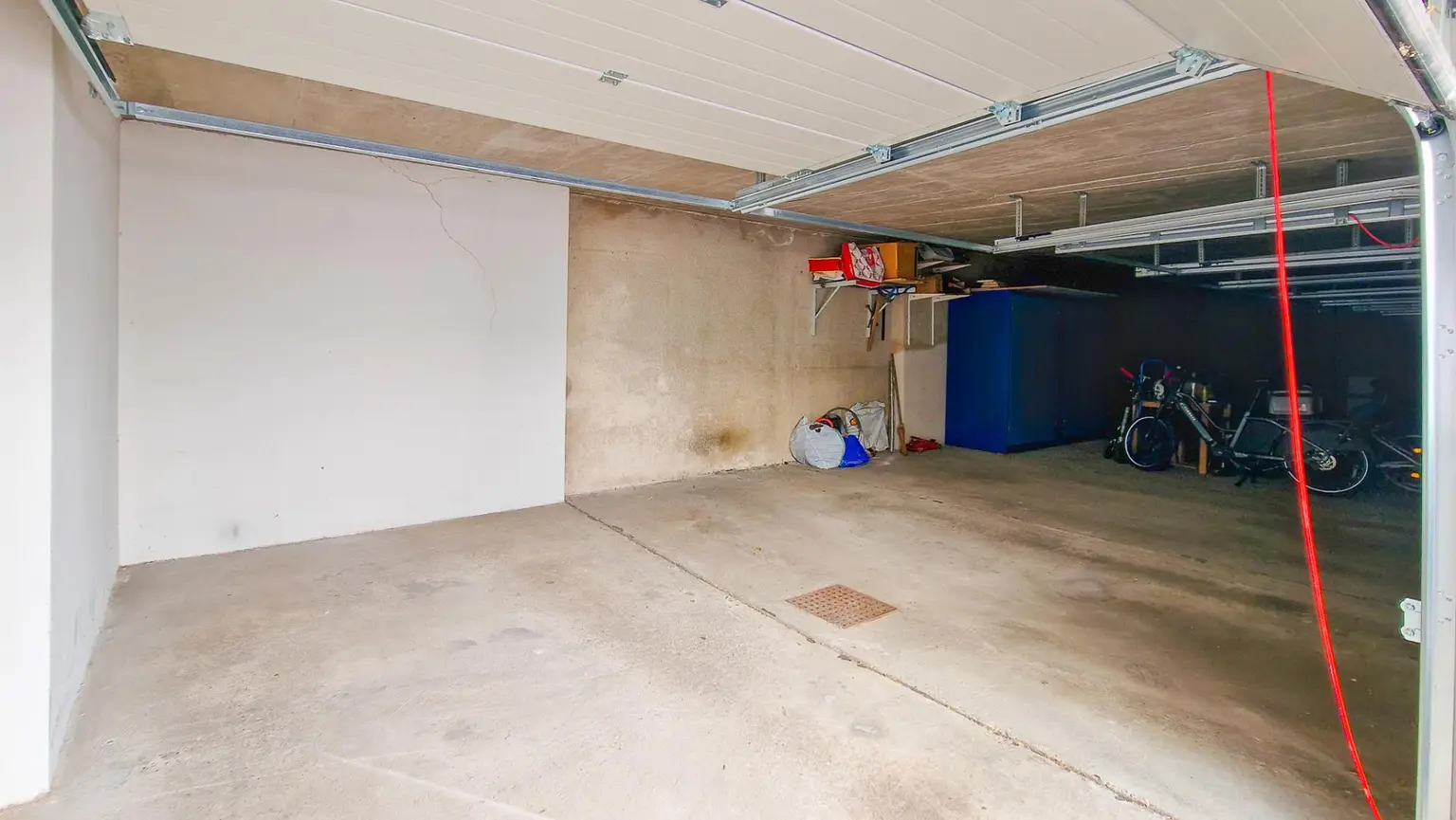 Eigentumswohnung mit Garage in ausgezeichneter Lage nahe Brunnenmarkt. Top Verkehrsanbindung und Infrastruktur