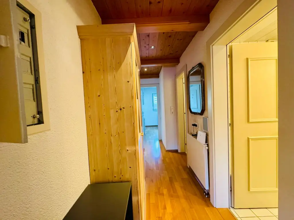 NEU! Natur. Ruhe. Lebensfreude. 4-Zimmer-Wohnung – möbliert, familienfreundlich & mit Bergblick