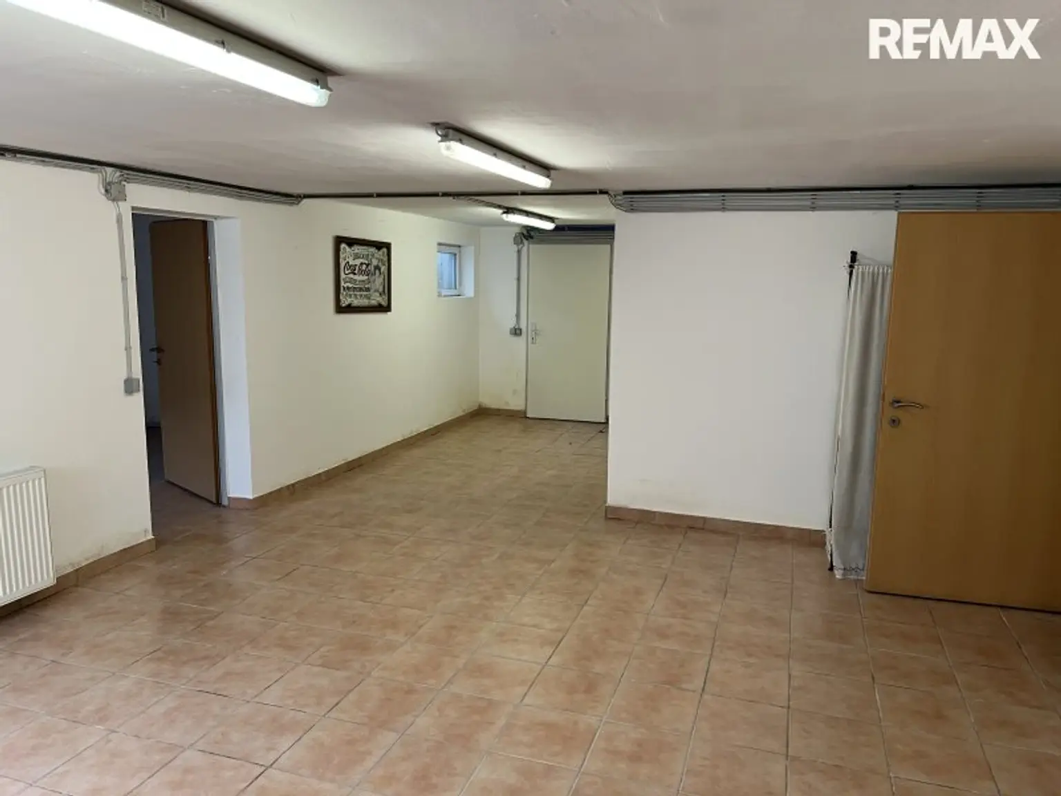 Großzügiges Einfamilienhaus mit Garten, Terrasse & Garage in Ebenfurth, 4 Zimmer, 195m²