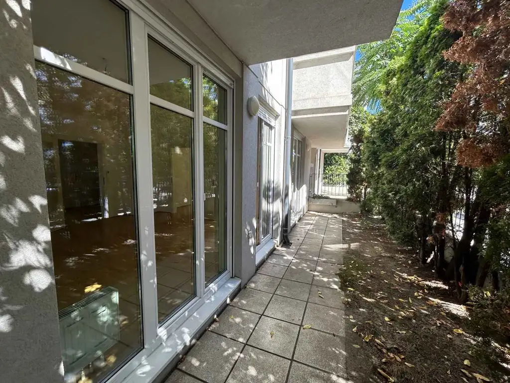 Herrliche 3-Zimmer-Gartenwohnung,  nahe Tiergarten Schönbrunn!
