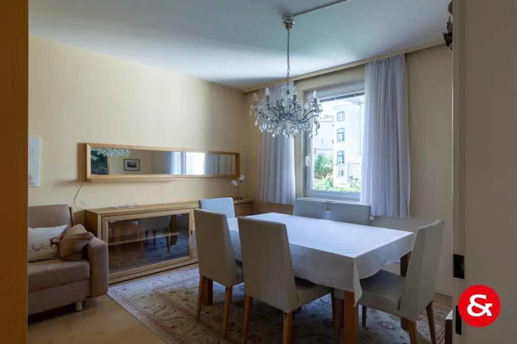 DREIZIMMERWOHNUNG IN RUHELAGE  UND TOLLEM GRÜNBLICK!