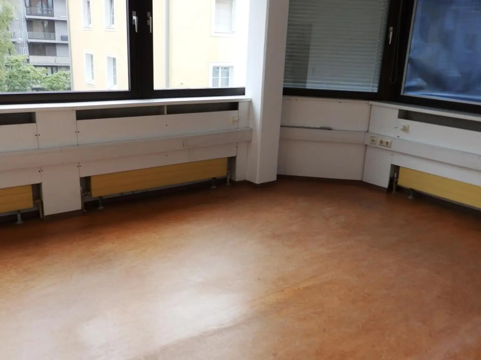 175m²  Büro/ Ordination