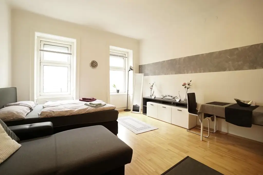 ALLES INKLUSIVE VOLLMÖBLIERT - Zwischenmiete 02.01.-31.03.2026 (3M.) Single-/Pärchenwohnung