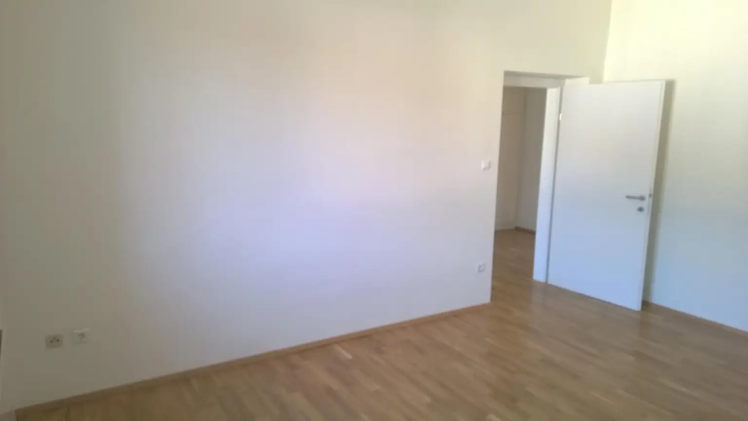 Wohnung 1. OG _ Schlafzimmer