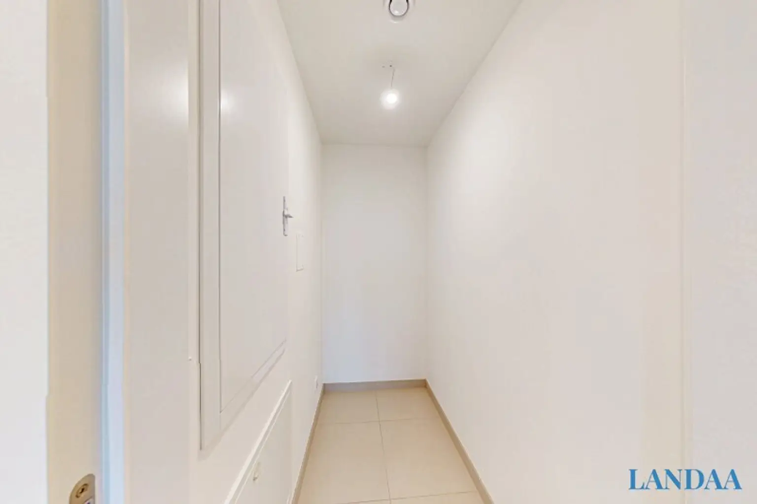 2-Zimmer-Wohnung mit großzügiger Loggia und exklusiven Services