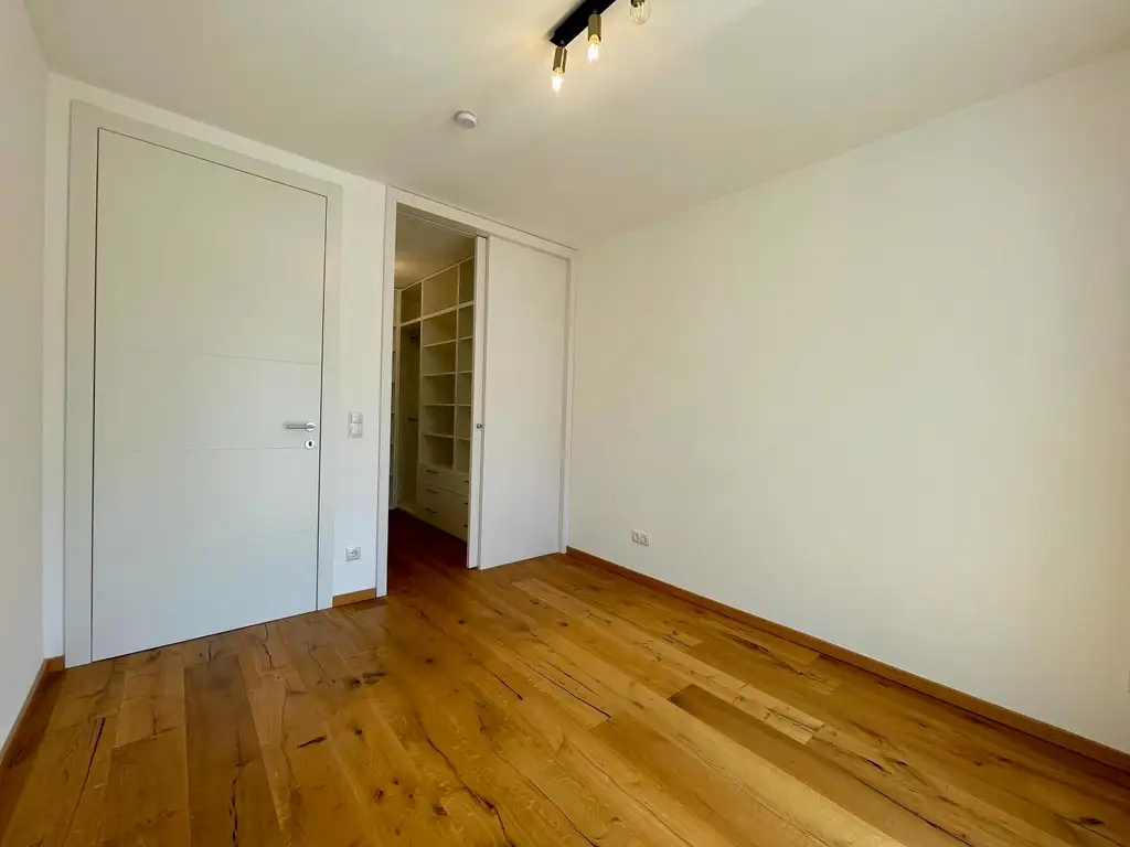 " Wohlfühlwohnung mit Balkon und Stil!"
