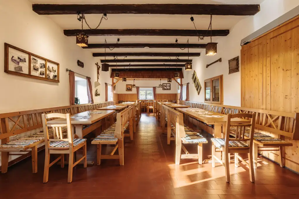 Buschenschank/Heuriger Eory zum Traubenkogel zu verkaufen!