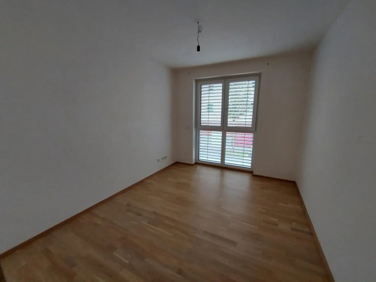 Anlegerwohnung mit Loggia in Wien – Sofortige Mieteinnahmen