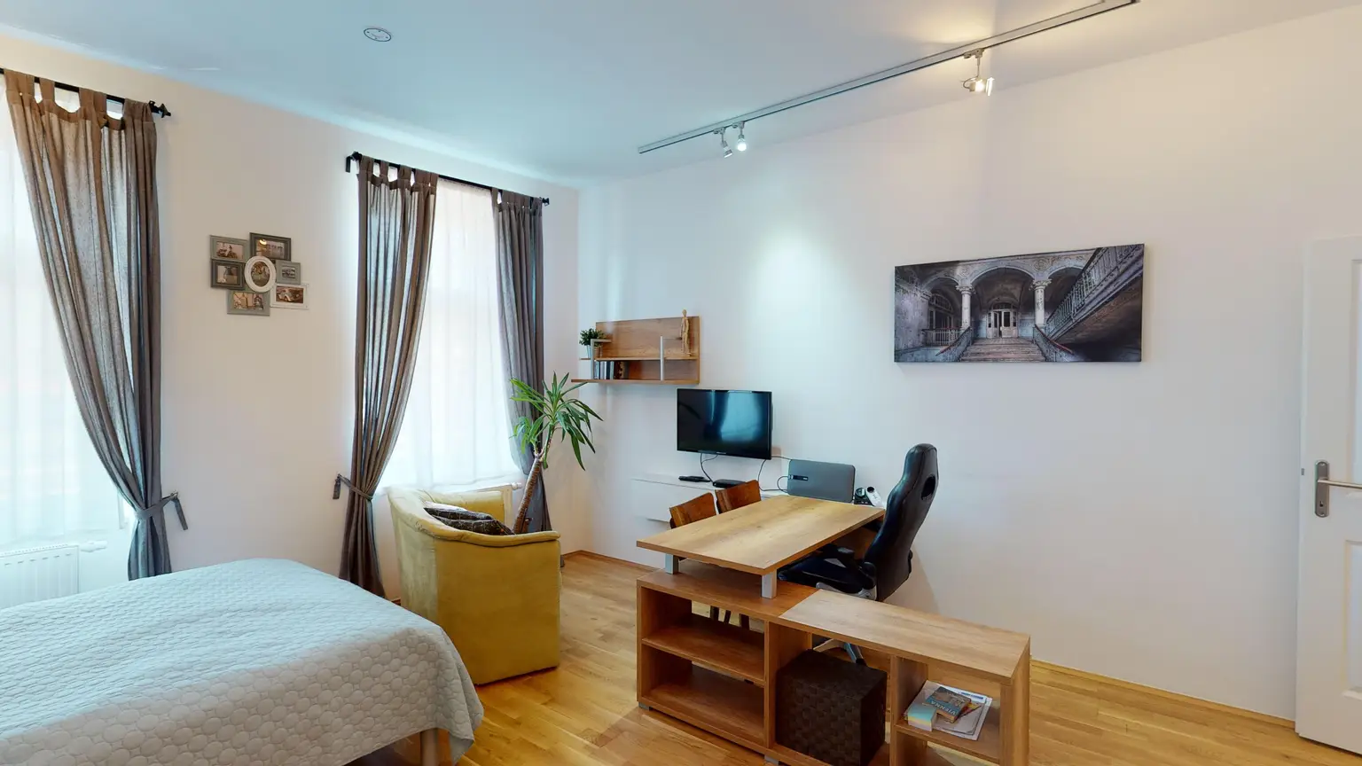 Zwölfergasse: KURZZEITmiete (6 Monate) - Liebevoll möbliertes Studio/Singleapartment