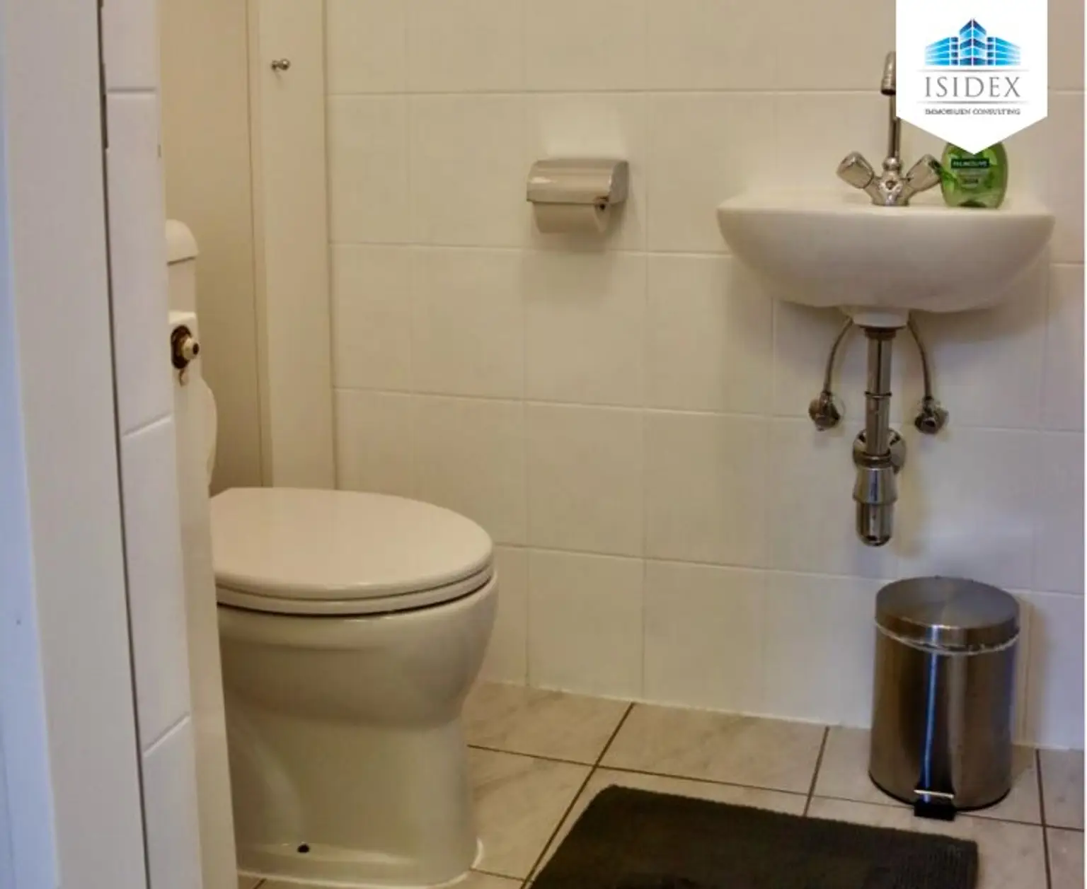 **NEU** Top ausgestattete 3-Zimmer DG-Maisonetten-Wohnung mit großzügiger TERRASSE und SAUNA! Perfekte Lage!!