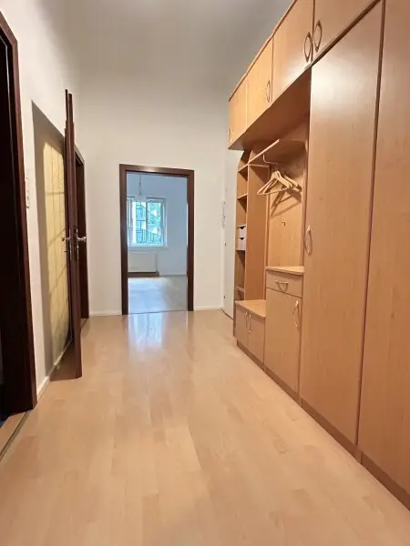 Ihr neues Zuhause in Wien für nur € 230.000,- – Gepflegte 2-Zimmer-Wohnung in 1120 WIEN!