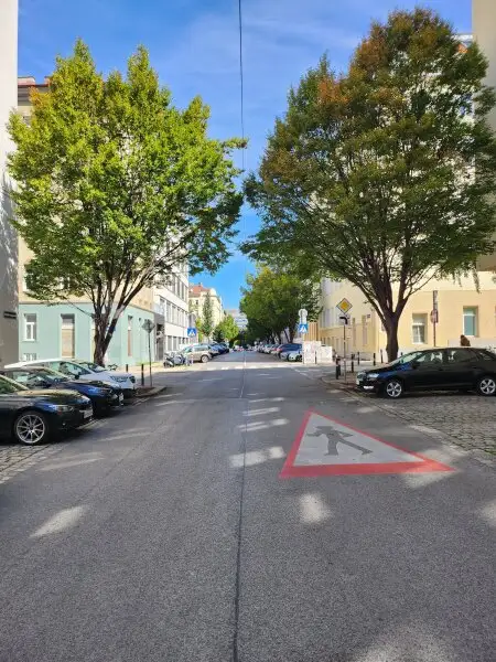 Himmel und Sonne im 5.OG - Nähe Wiedner Hauptstraße
