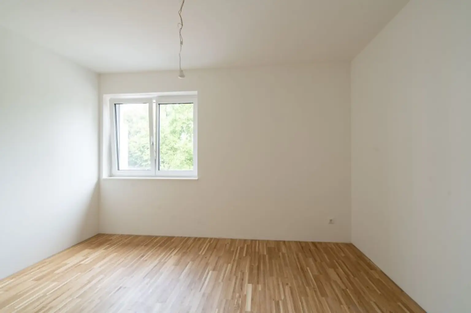 PROVISIONSFREI: Moderne 3-Zimmer-Wohnung mit Terrasse und Stadtblick in Ansfelden/Nettingsdorf