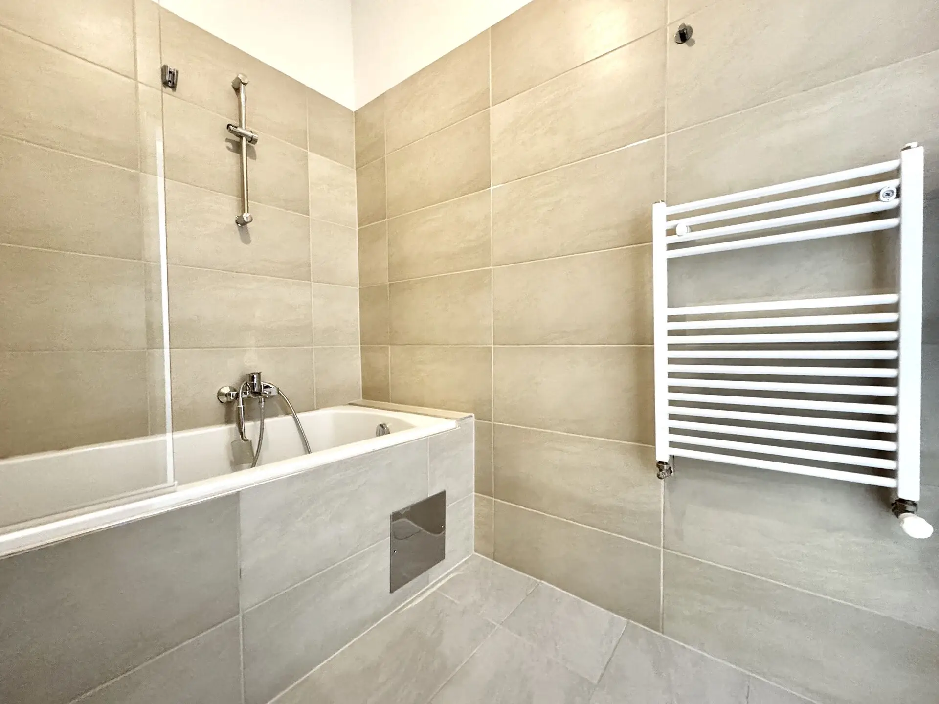 20251118_103638606_iOS