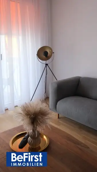 Moderne, sonnige 2 Zimmer Balkonwohnung