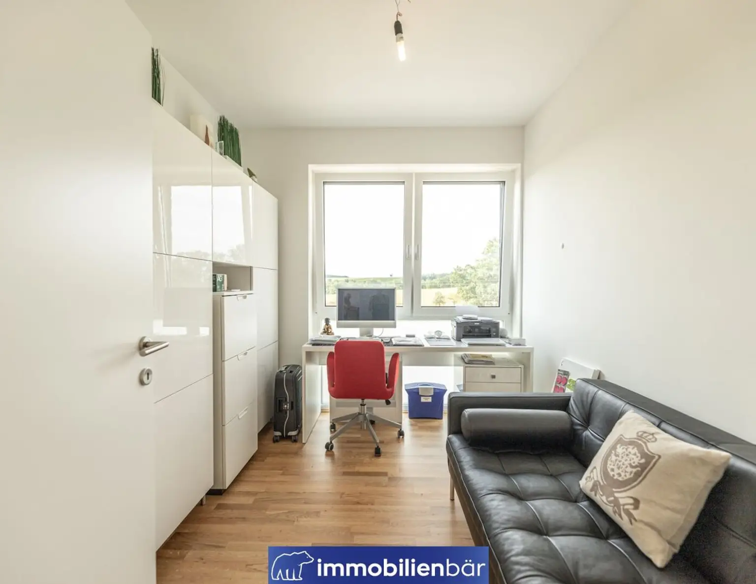 Sunset Penthouse - hochwertige Eigentumswohnung mit traumhaften Weitblick in Neumarkt - Provisionsfrei - sofort verfügbar