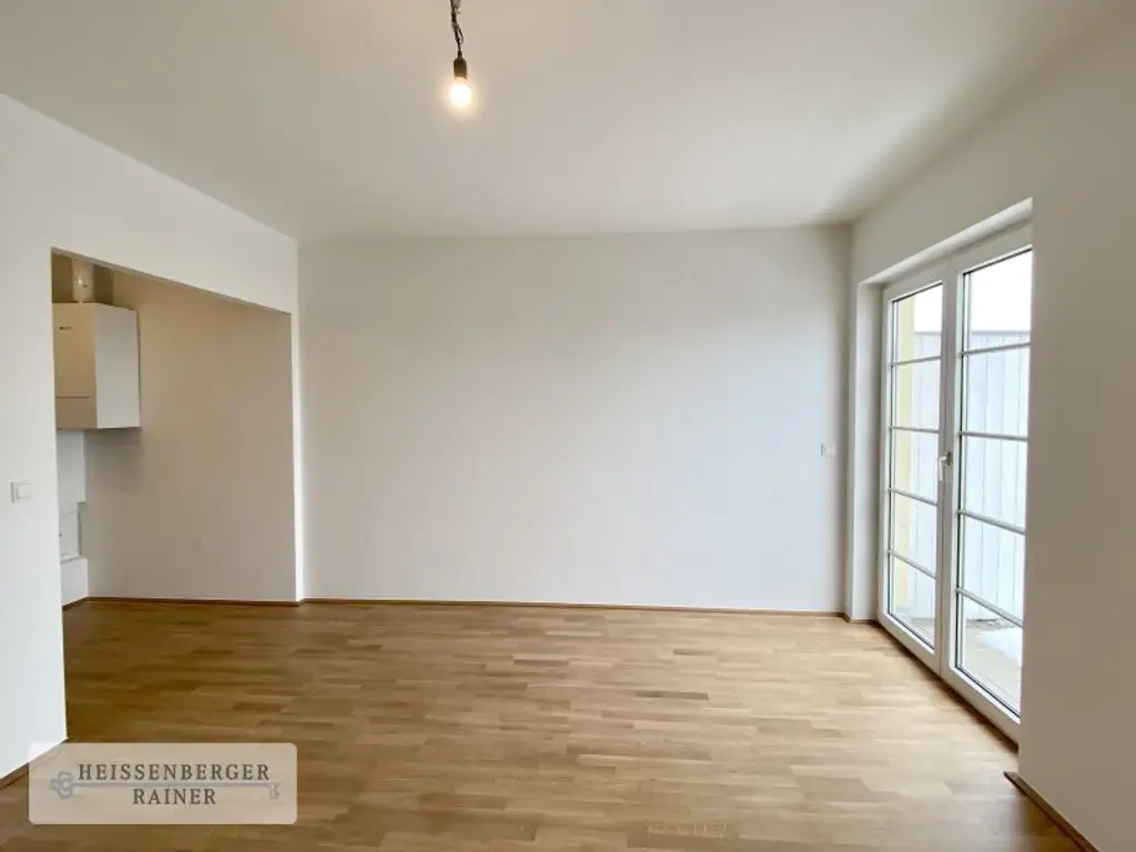 WOHNEN BEIM SCHLOSSPARK | POTTENDORF - neu sanierte Balkonwohnung, tolle Aufteilung